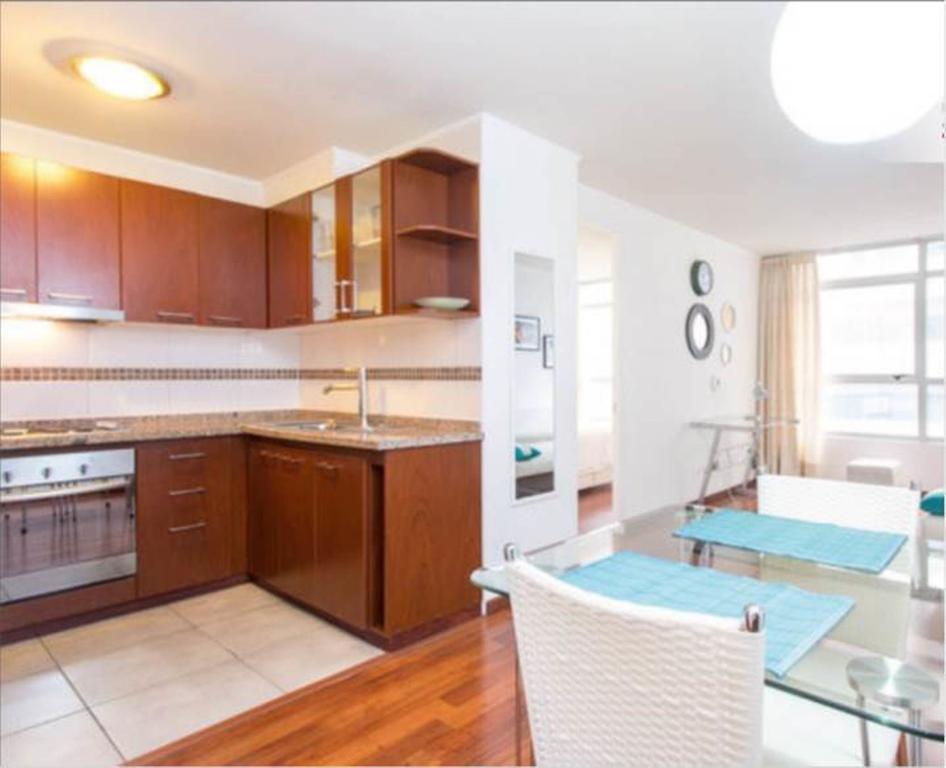 Sys Suites Nueva San Martin Santiago Room photo