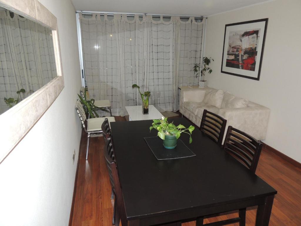 Sys Suites Nueva San Martin Santiago Room photo